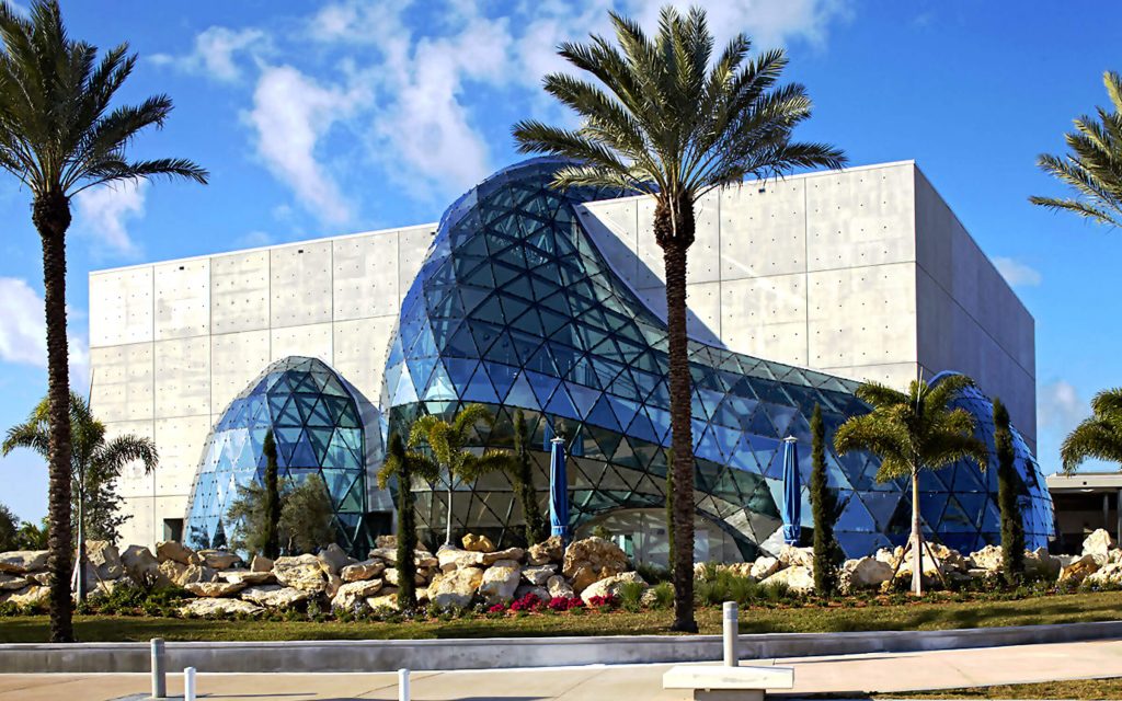 The Dali Museum: Reciprocal Month